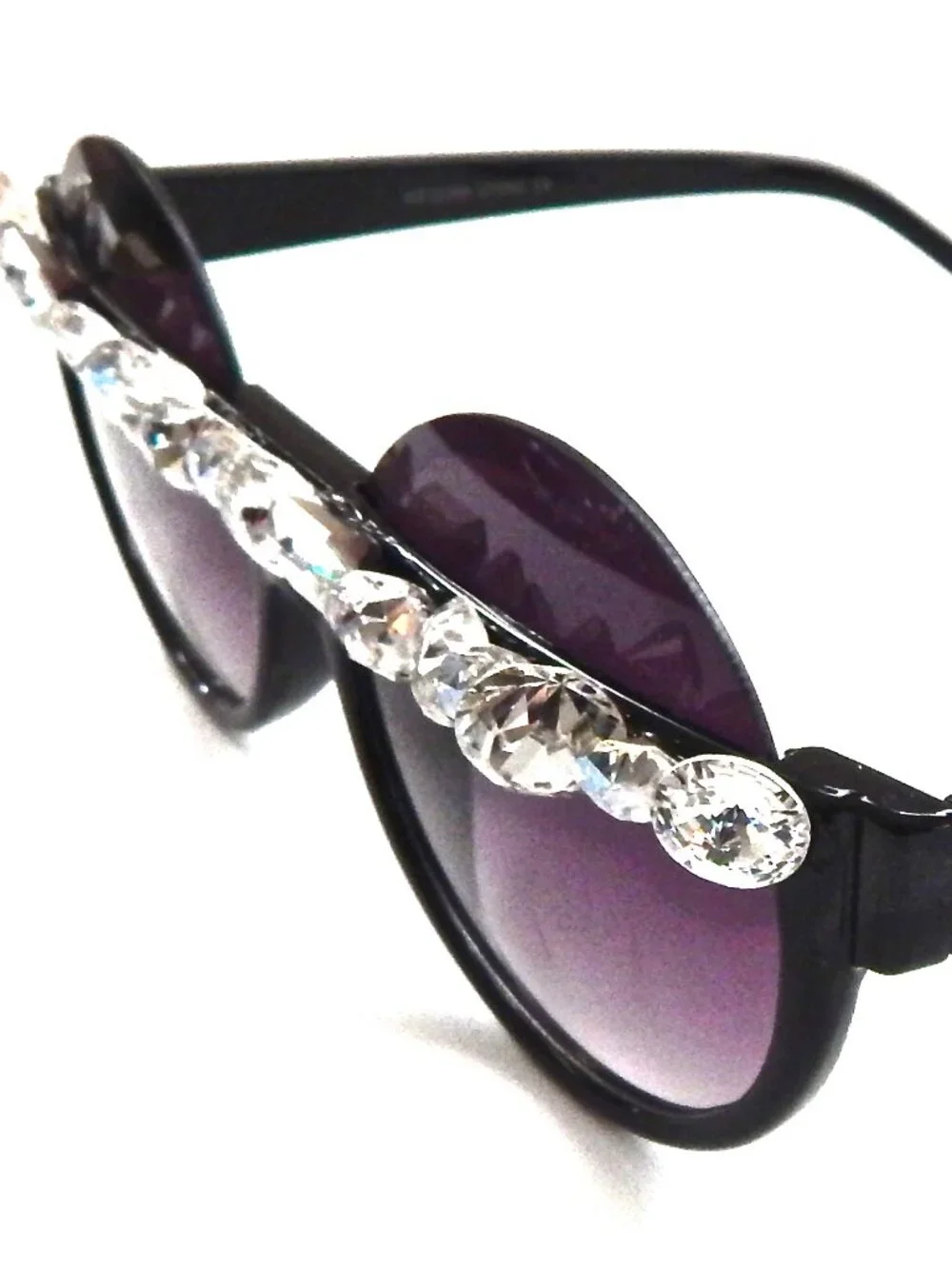 GASOLINE GLAMOUR SCANDALOUS PEEKABOO2 SUNGLASSES💎💎💎
